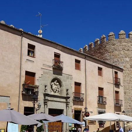 아파트 Almena De San Segundo *