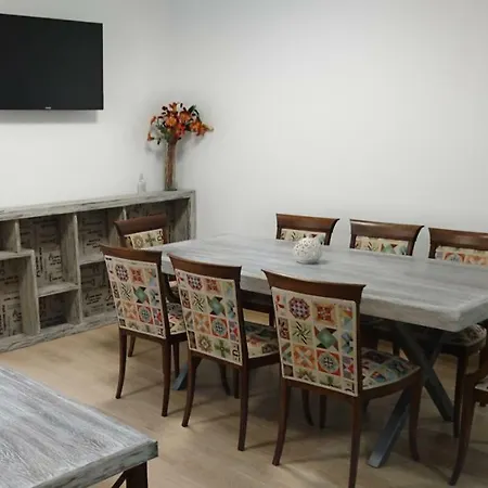 Almena De San Segundo